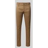 Skinny Fit Chino mit Gesäßtaschen