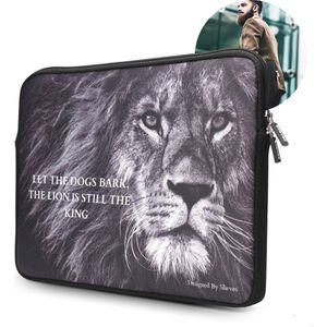 Slieves - Laptophoes Let the dogs bark, The Lion is still the king - 14 inch - Laptop Sleeve - Schok Resistent - Neoprene - (Spat) Waterdicht