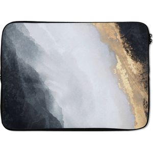 Laptophoes - Marmer print - Luxe - Goud - Verf - Laptopcover - Laptop - Laptop case - 13 Inch