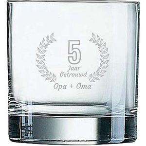 Gegraveerde Whiskeyglas 38cl Opa + Oma 5 jaar getrouwd