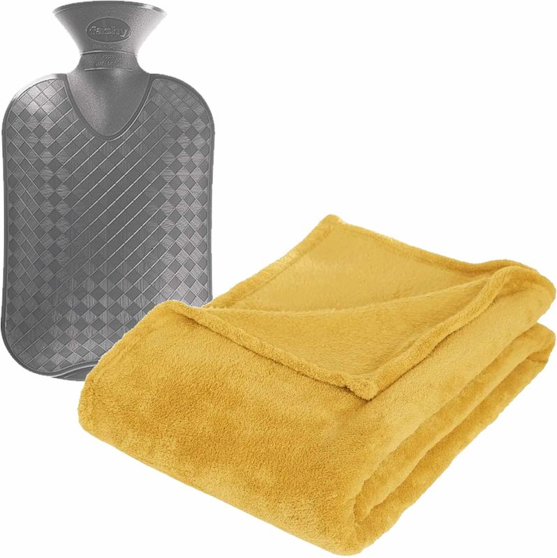 Fleece deken/plaid Okergeel 125 x 150 cm en een warmwater kruik 2 liter