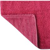 MSV badkamer droogloop mat/tapijt - Bologna - 45 x 70 cm - bijpassende kleur zeeppompje - fuchsia roze