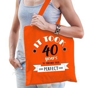 Cadeau tas voor dames - 40 en perfect - oranje - katoen - 42 x 38 cm - veertig - shopper - Feest Boodschappentassen