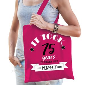 Cadeau tas voor dames - 75 en perfect - fuchsia roze - katoen - 42 x 38 cm - vijfenzeventig - shoppe - Feest Boodschappentassen