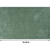 MSV badkamer droogloop mat/tapijt - 40 x 60 cm - met zelfde kleur zeeppompje 300 ml - groen