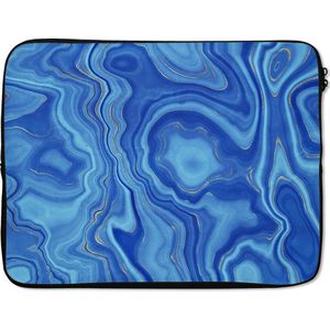 Laptophoes 17 inch - Blauw - Agaat geode - Stenen - Marmer print - Laptop sleeve - Binnenmaat 42,5x30 cm - Zwarte achterkant
