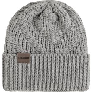 Knit Factory - Sally Gebreide Muts Heren & Dames - Beanie hat - Iced Clay - Grofgebreid - Warme grijsbruine Wintermuts - Unisex - One Size