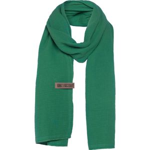 Knit Factory Liv Sjaal Dames - Katoenen sjaal - Langwerpige sjaal - Groene zomersjaal - Dames sjaal - Bright Green - 200x40 cm - Duurzaam & Milieuvriendelijk - 100% Biologisch katoen