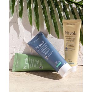 Dierenvriendencombinatie: Niyok Kokosolie Mondwater 500 ml + Tandpasta en Tandenborstel