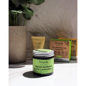 Verwennerij met Green Touch: Niyok Natuurlijke Deodorant, Douchezeepstaaf, Moisturizer en Sisal Zak