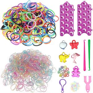 Behave 600 Loombandjes Starterspakket met 600 Loom Elastiekjes Multi kleur +2 Loomborden + 2 Weefhaken + 40 S-clips + 12 Hangertjes + 60 Kraaltjes