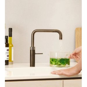 Quooker Fusion square gun metal met Pro3 reservoir