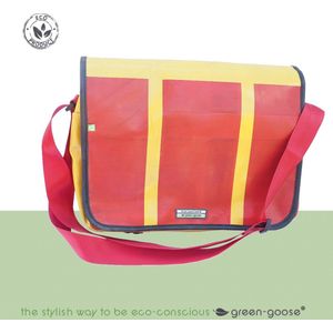 green-goose® Laptoptas Strade | Rood, Geel | 42x29x8 cm | Geschikt voor 17"" Laptop | Upcycled Vrachtwagenzeil | Stevig en Duurzaam | Gerecycled Materiaal uit Europa