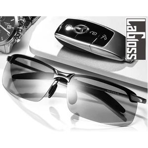 Lagloss® Stoere Kleur veranderende Heren Zonnebril - Lenskleur Grijs- Zwart montuur