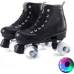 Klassieke side by side skates / rolschaatsen met lichtgevende wieltjes - Maat 40 - Zwart kunstleer - met Lampjes/Lichtjes