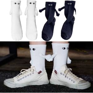 2 paar Sokken met Magnetische Handjes -Zwart en Wit maat 35-43 - Grappige Sokken met Magneet handen en Ogen