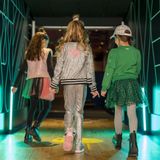 B.Nosy - Chloé - Jasje - Metallic Zilver - Roze Artwork - Ribafwerking