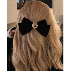 Ketting - haarband - Haarklem - haarelastiekjes - bandana - sport haarband - elastiek - armband - armband heren -cadeau - bandana - sjaaltje - sjaal - koningsdag - koningsdag accessoires - koningsdag kleding - moederdag - moederdag cadeautje