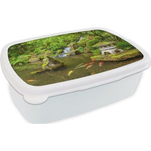 Broodtrommel Wit - Lunchbox - Brooddoos - Waterval - Koi - Japanse lantaarn - Mos - Water - 18x12x6 cm - Volwassenen