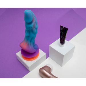 Secret Dragon Steamy Pleasure Box 3 - Dreamfyre Realistische dildo 23cm, Glijmiddel - Clitoris Stimulator - Erotische geschenksets - Sex toys voor haar