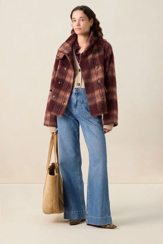 Sissy-Boy - Donkerrode - Korte Wollen Jas - Met Lange Mouwen - Hoge Kraag