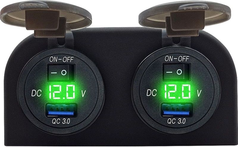 ProRide - 12V USB Stopcontact - Groen - Tweevoudig Opbouw - USB Autolader met Schakelaar en Voltmeter