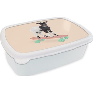 Broodtrommel Wit - Lunchbox - Brooddoos - Geit - Zwart - Skateboard - Wit - Dieren - 18x12x6 cm - Volwassenen