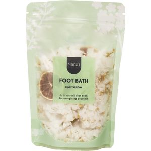 Pineut ® Foot Bath Lime & Yarrow - Pouchbag - Maak je eigen voetenbad - Kruiden voor in je voetenbad - Refill - DIY Cadeau - Cadeau voor haar - Verwen Cadeau - Ontspannen Genieten
