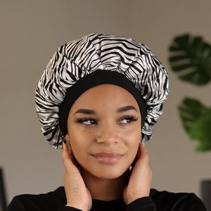Witte tijger print Satijnen Slaapmuts AfricanFabs® / Hair Bonnet / Haar bonnet van Satijn / Satin bonnet / Afro nachtmuts voor slapen