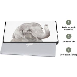 Laptophoes 13 inch - Olifant - Dieren - Grijs - Natuur - Laptop sleeve - Binnenmaat 32x22,5 cm - Zwarte achterkant