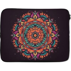 Laptophoes 15.6 inch - Mandala - Bloemen - Hippie - Boho - Oranje - Laptop sleeve - Binnenmaat 39,5x29,5 cm - Zwarte achterkant