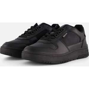 Cruyff indoor king in de kleur zwart.