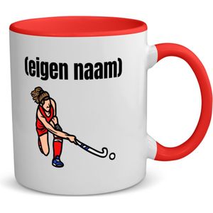 Akyol - hockey vrouw met eigen naam koffiemok - theemok - rood - Hockey - atleten - mok met eigen naam - iemand die houdt van hockey - verjaardag - cadeau - kado - 350 ML inhoud