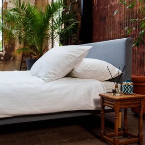 Kayori - Chika - Dekbedovertrek - Wit - Tencel - 200 x 200 / 220 cm