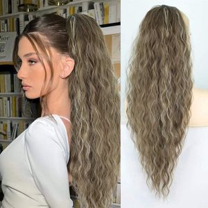 Gratis Kleuranalyse! - Miss Ponytails - Beachwave ponytail extentions - 26 inch - Bruin/ Blond 18H24 - Hair extentions - Haarverlenging
