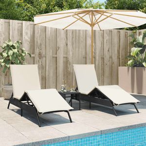 vidaXL - Ligbedden - 2 - st - met - tafel - poly - rattan - zwart