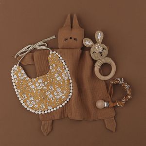 Dutsi - Teddybruin Babygeschenk Set - Waar Schattigheid en Comfort Samenkomen