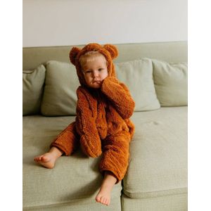 Cuddlebug Bear baby onesie - afsluitbare handjes en voetjes | Jacks & Jassen | La Olivia Kids