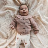 Knit - Ruffle Collar Cardigan - Katoen/Acryl - Knoopsluiting - Gehaakt Motief