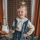 Your Wishes - Sequin Velvet Gilet - Donkerblauw