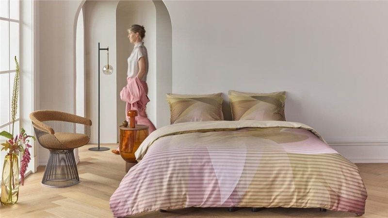 Kardol - Illuminate - Dekbedovertrek - Goud - Satijn - 240 x 200 / 220 cm