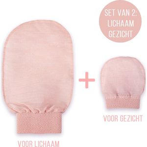 Silk Exfoliating Glove - Zijde Scrub Handschoen Washand - Scrubhandschoen - Washandjes - Verwijderen Van Dode Huidcellen - Zelfbruiner - Silk Peeling Kessa - Silk Scrub Glove - 100% Zijde - Roze - Set van twee: Voor Lichaam & Gezicht