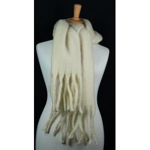 Sjaal ecru (Cream Yellow ) / Fluffy sjaal met franjes / chunky fluffy scarfs / accessoires dames Sjaal / wintersport / fluffy sjaal / fluffy scarf