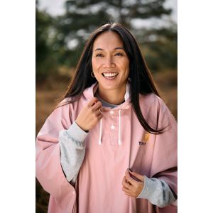 HOCK Regenponcho Extra Lang mit Kapuze - 100% wasserdicht - leichter Regenmantel Wandern für Damen & Herren - Regencape (blau, S/M
