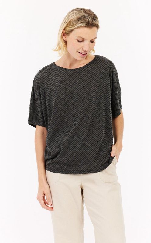 Protest - Prtjabas - T-Shirt - True Black - 82% Polyester 18% Viscose