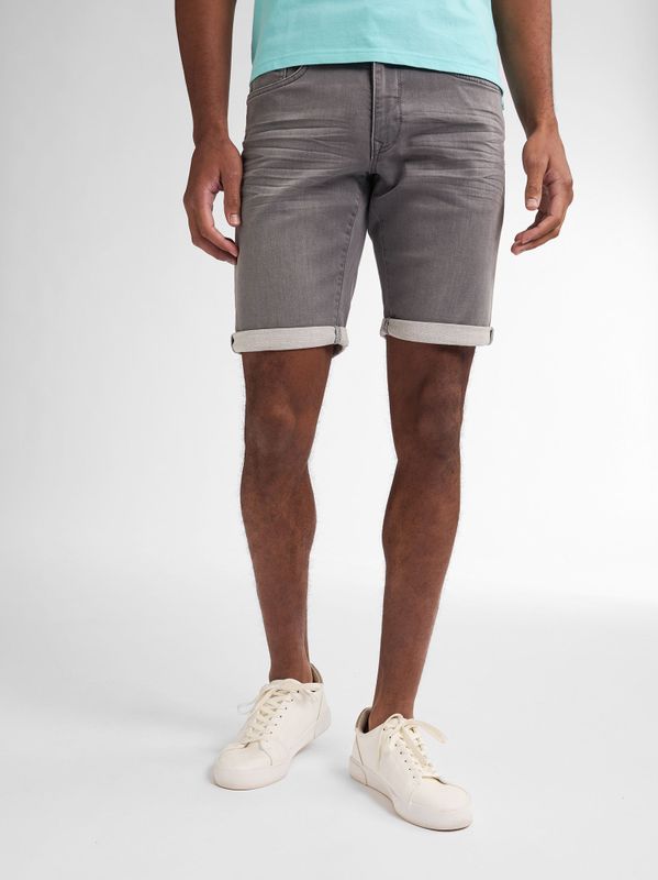 Petrol Industries Jeansshorts, im Five-Pocket Style
