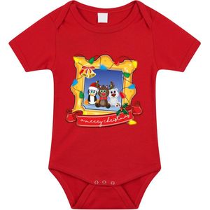 Bellatio Decorations - Kerst Baby Rompertje - Rood - 100% Katoen - Merry Christmas - 240 Grams