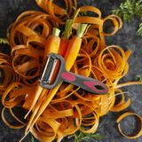 Cook Concept - Dunschiller Profi - Grijs/Roze - Kunststof - 15 cm