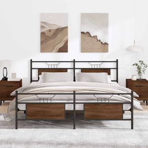 VidaXL Bedframe Bewerkt Hout Gerookt Eikenkleurig