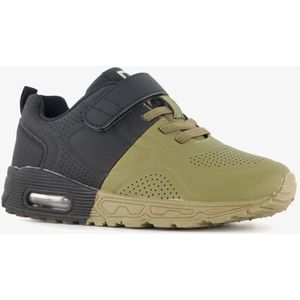 Blue Box jongens sneakers met airzool zwart groen - Maat 30